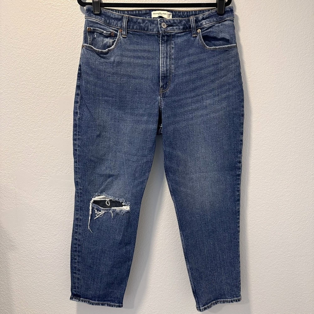 Abercrombie & Fitch Size 32/14The Mom Hi Rise Curve Love‎ Distressed Denim Jeans